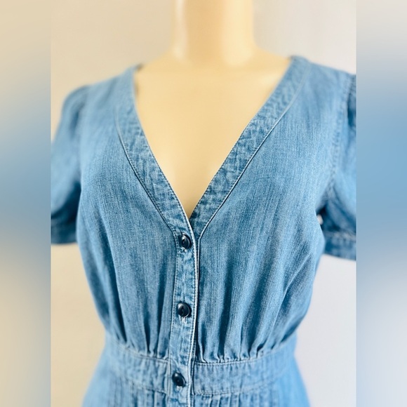 Madewell Denim Daylily Dress size 0
Pit to pit 17”
Waist 12 1/2” 
Approx 👆🏻 - Picture 12 of 16